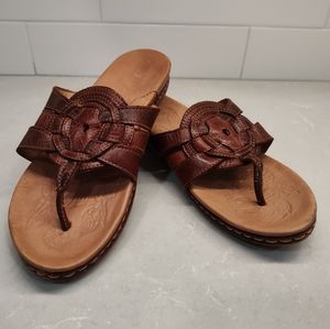 Born Women's Brown Thong Sandals W81843 6M